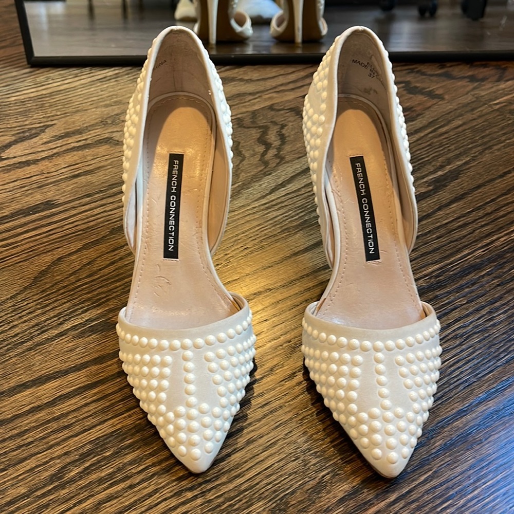 Cream pumps by French connection